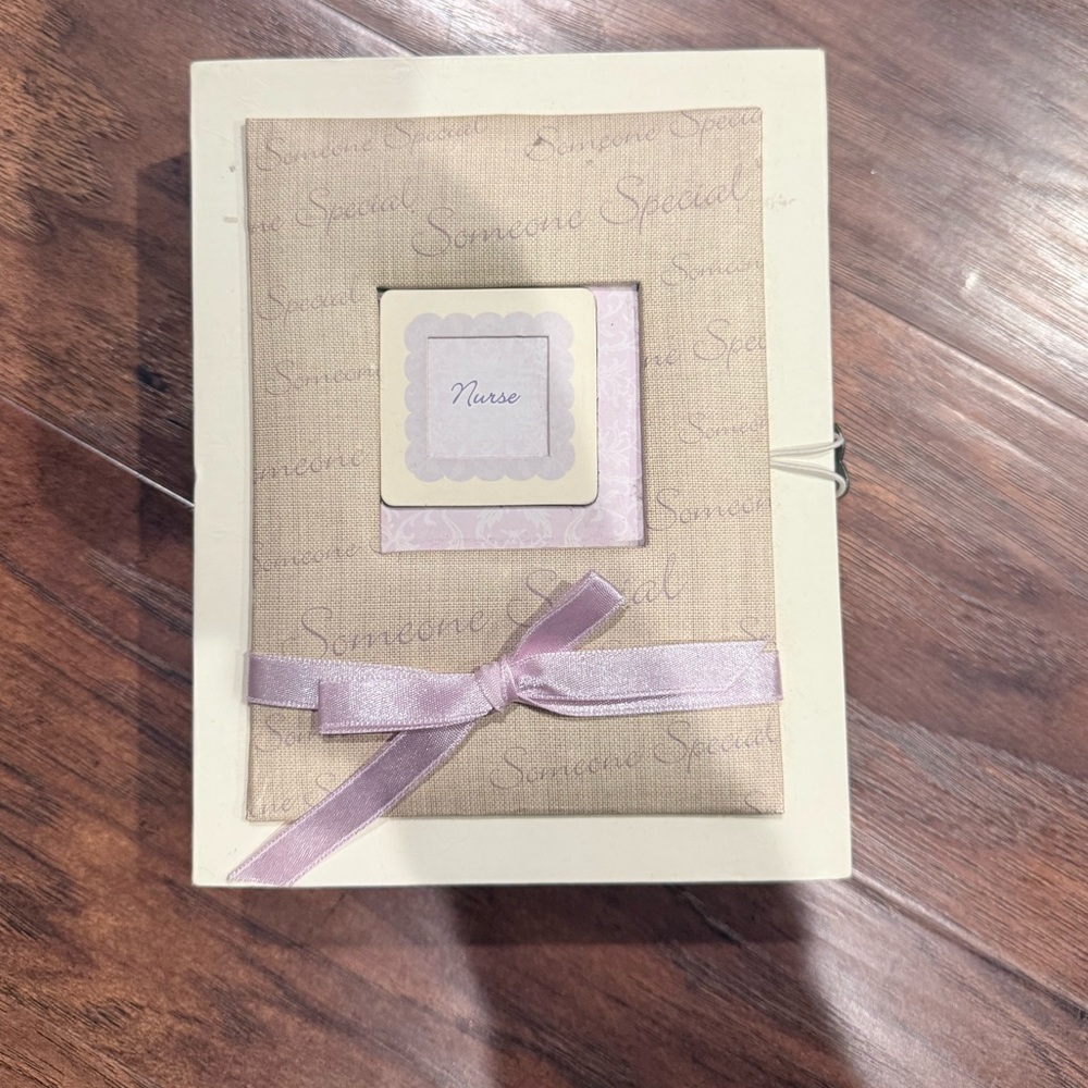 Nurse ornament in elegant box with saying